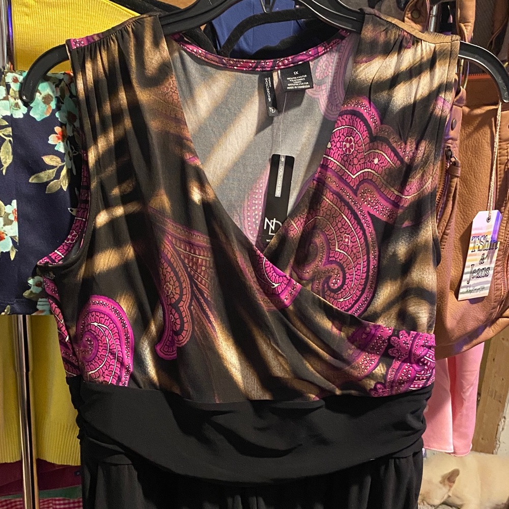 BNWT: Pink and Black Maxi Wide Leg Jumpsuit